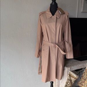 NWT Burberry authentic Pink Apricot cotton Trench Coat size 14